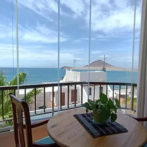 Ocean View Center , El Médano España